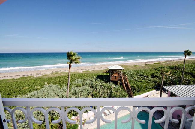 Buttonwood Condos on Hutchinson Island