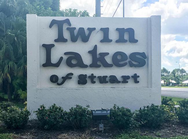 Twin Lakes Condos