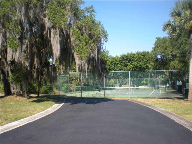 Seascape Condos Tennis Court